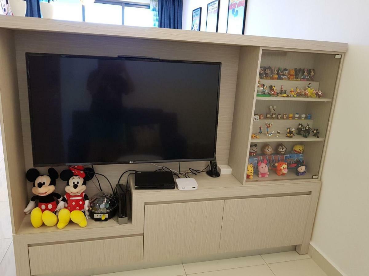 נוסג'יה 1-4Pax Mickey Mouse 1Bedrm At Puteri Harbour, Teega Suite מראה חיצוני תמונה